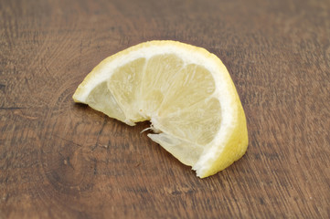 Zitronenst&uuml;ck