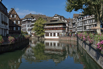 Fototapeta na wymiar Dzielnicy La Petite France w Strasburgu