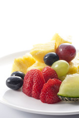 白背景にカットフルーツ