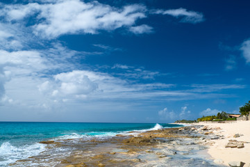 Fototapeta na wymiar Beautiful coast on St Martin Caribbean