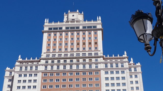 Plaza de Espa&ntilde;a in Madrid, Edificio Espa&ntilde;a
