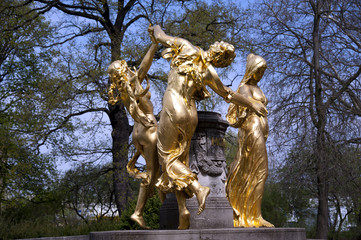 Mozartbrunnen Dresden Detail