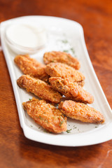 Chicken wings with sauce
