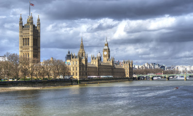 Obraz premium Houses of Parliament and big ben with Thames river