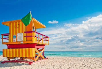 Colorful Lifeguard Tower in South Beach, Miami Beach, Florida - obrazy, fototapety, plakaty