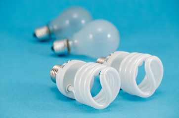 two pair of light bulbs new fluorescent heat bulb
