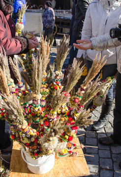 people buy tradition palm decor spring fair money
