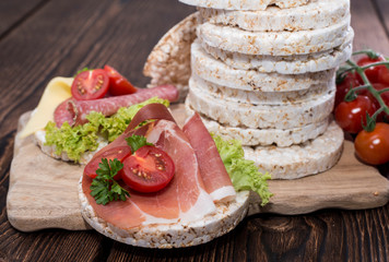 Rice Cakes with fresh Ham