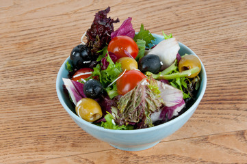 fresh mixed salad