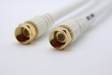 アンテナのケーブル