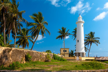 Naklejka premium Scenic view at white lighthouse in Galle fort, Sri Lanka during