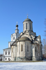 Fototapeta na wymiar Спасский собор Спасо-Андроникова монастыря в Москве