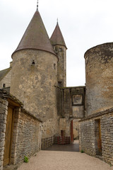 Fototapeta na wymiar Château de châteauneuf en Auxois