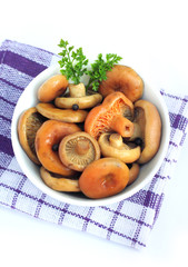 Marinated saffron milk cap mushrooms