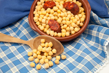 cocido de garbanzos