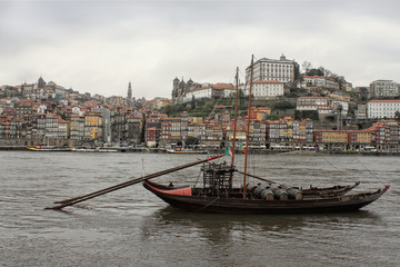 Porto  boats and buildings