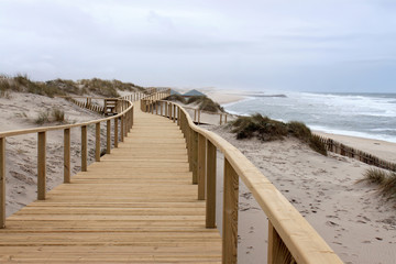 Boardwalk in Praia Barra