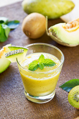Melon with Kiwi smoothie