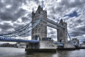 Fototapeta na wymiar beautiful view of the tower bridge of London