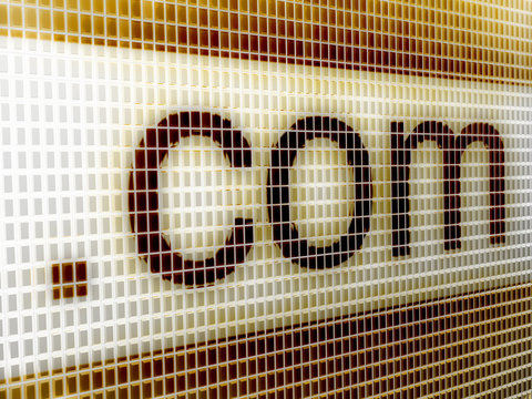 com