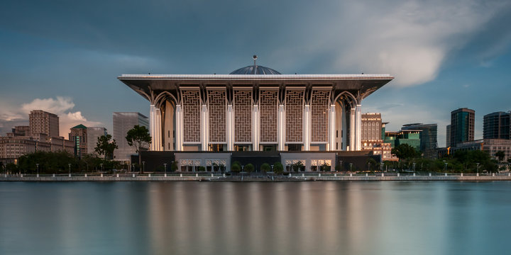 Iron Mosque in the Late Evening