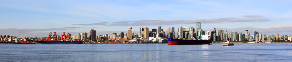 Naklejka premium Vancouver Canada panoramic cityscape.