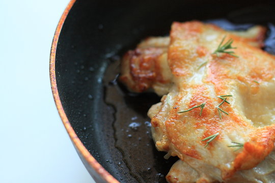 pan fried chicken with rosemary