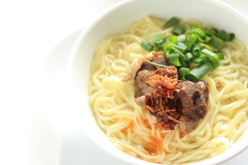 Chinese cuisine, simmered beef tendon and noodles