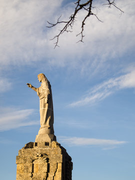 estatua de cristo en soria