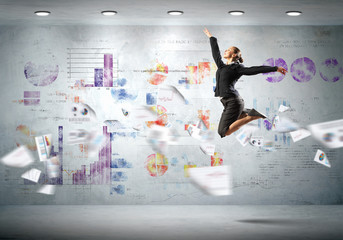 image of pretty businesswoman