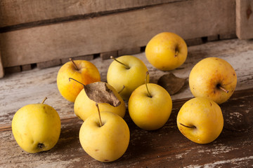 green apples