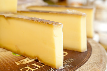 Formaggio al mercato