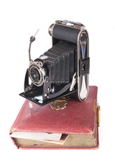 Alte Fotokamera mit alten Fotoalbum