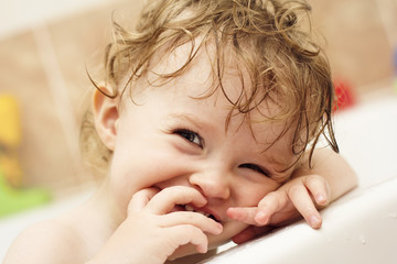 Toddler in the bath