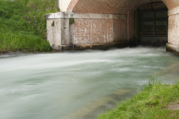 Chiusa di fiume