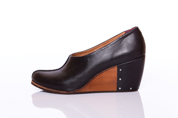 Woman leather shoe