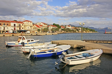 Fototapeta na wymiar Waterfront miasta Hvar, Wyspa Hvar, Chorwacja