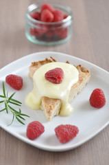 Shortbread mit Vanillecreme