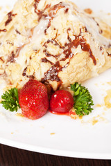 puff pastry with strawberry