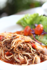 spaghetti bolognese