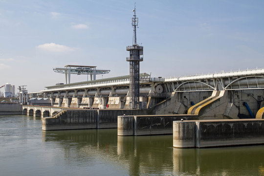 Wasserkraftwerk Wien, Freudenau