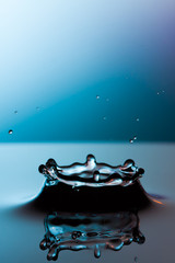 blue water splash - 52000616