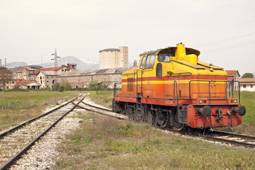Fototapeta na wymiar stare lokomotywy diesel