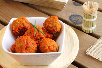 Albóndigas en salsa