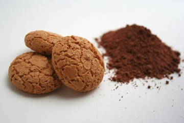 Amaretti e cacao - ingredienti per dolce