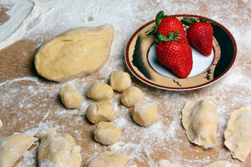 Dumplings with strawberries