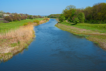 Obraz premium blue spring river