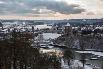 Sonnenstrahlen durchbrechen die Wolken