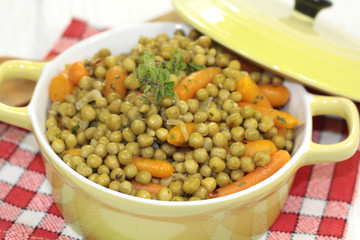 petits pois et carottes