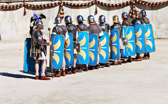 Romain Bilder Durchsuchen 23,950 Archivfotos, und